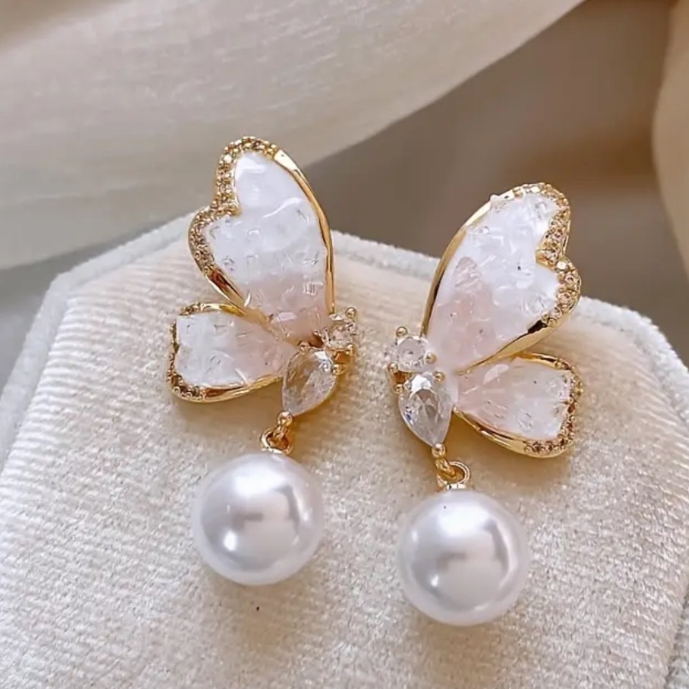 Exquisite Butterfly Crowd Elegant Ear  Ornaments Earrings